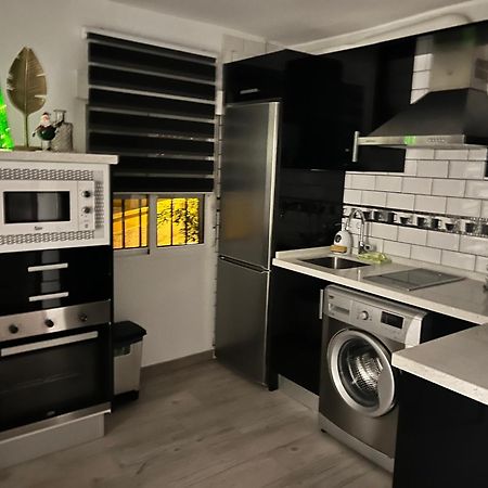 Apartamento Sevilla Enzo Kültér fotó