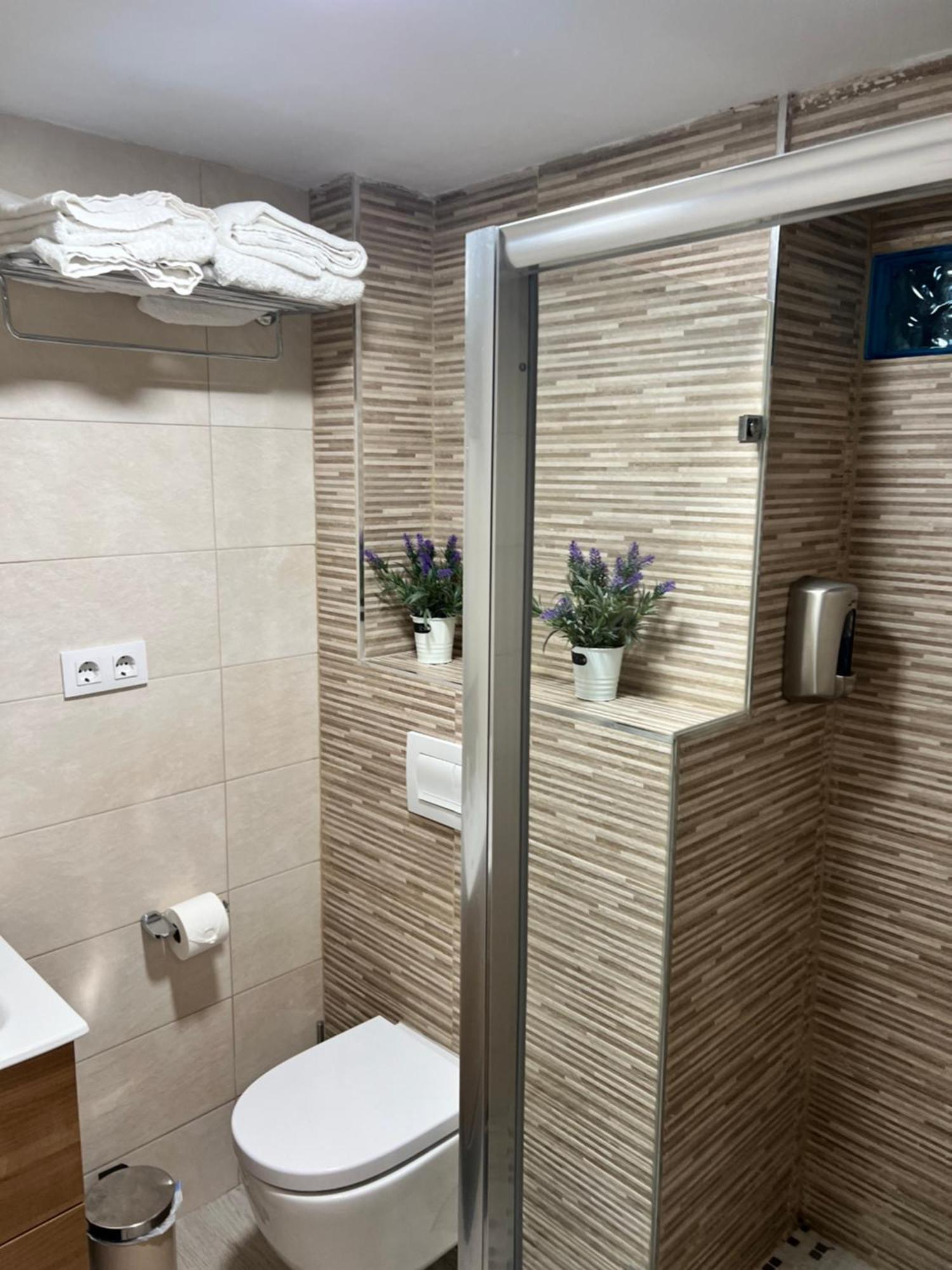 Apartamento Sevilla Enzo Kültér fotó